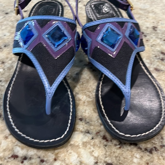 Tory Burch sandal - Picture 3 of 4